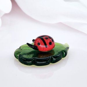 Miniature Glass Animals, Ladybug on Leaf, Vintage Glass Collectibles